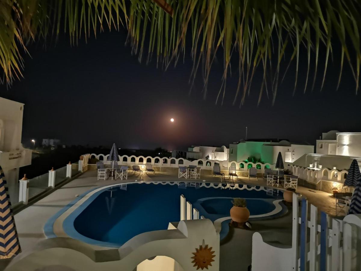 Hotel Agapi Karterados (Santorini)