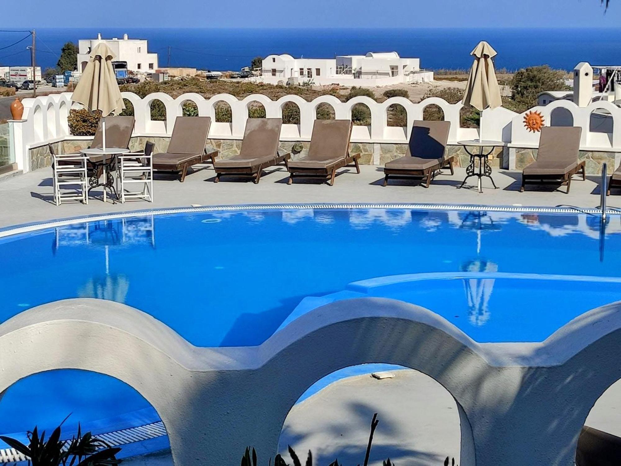 Agapi Karterados (Santorini)