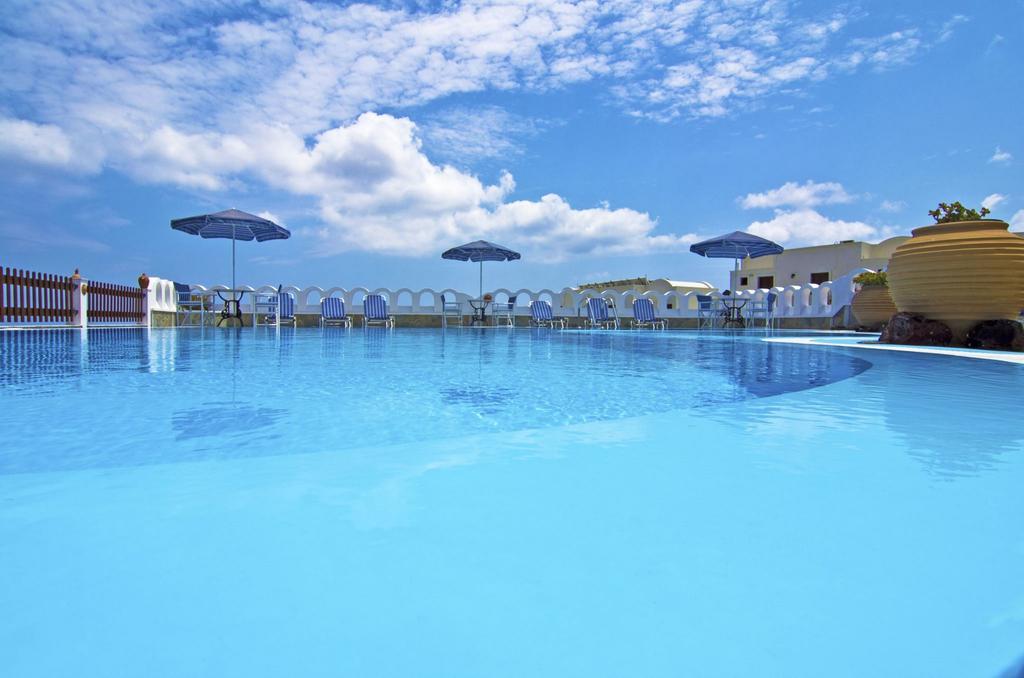Agapi Karterados (Santorini)